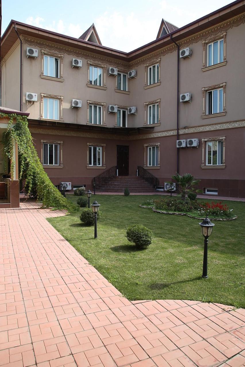 Grand Nur Hotel Taskent Exterior foto