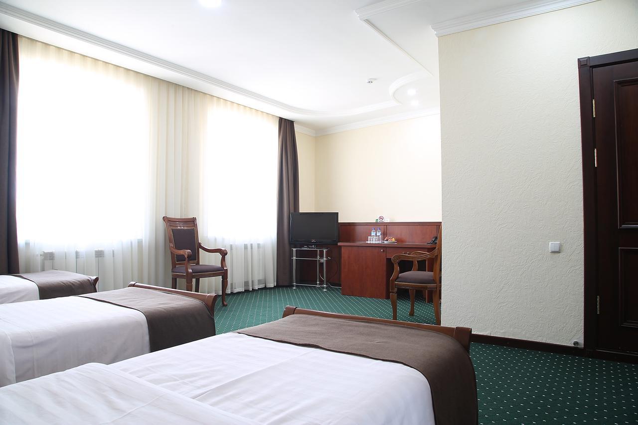 Grand Nur Hotel Taskent Exterior foto