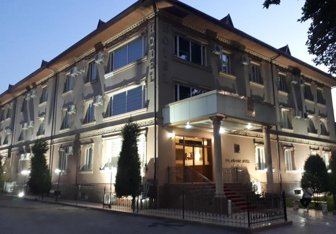 Grand Nur Hotel Taskent Exterior foto